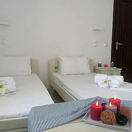 Megas 3* Mykonos Town
