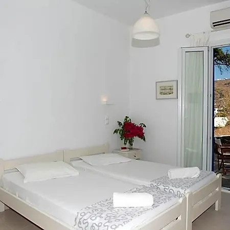 Hotel Megas 3*